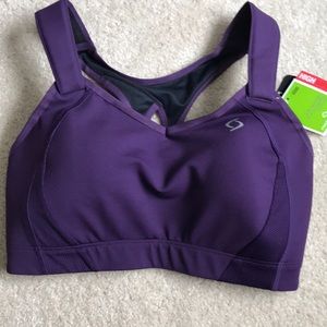 NWT Moving Comfort Juno Sports Bra